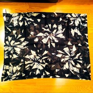 Wilfred Shattered Infinity scarf